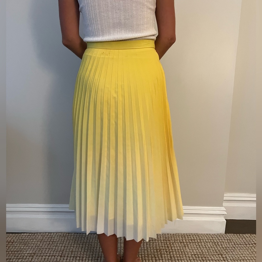 MIDI skirt